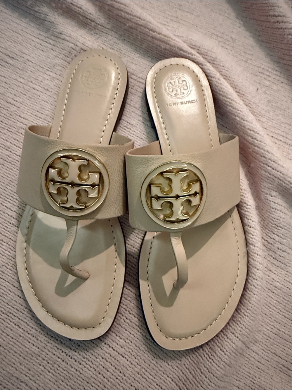 Tory Burch Cream/pink Leather Logo Thong Sandals